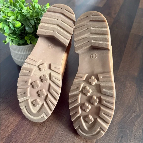 Universal Thread Celina Suede Ankle Boots - Picture 9 of 11